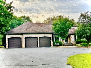 12749215 Property Photo 43