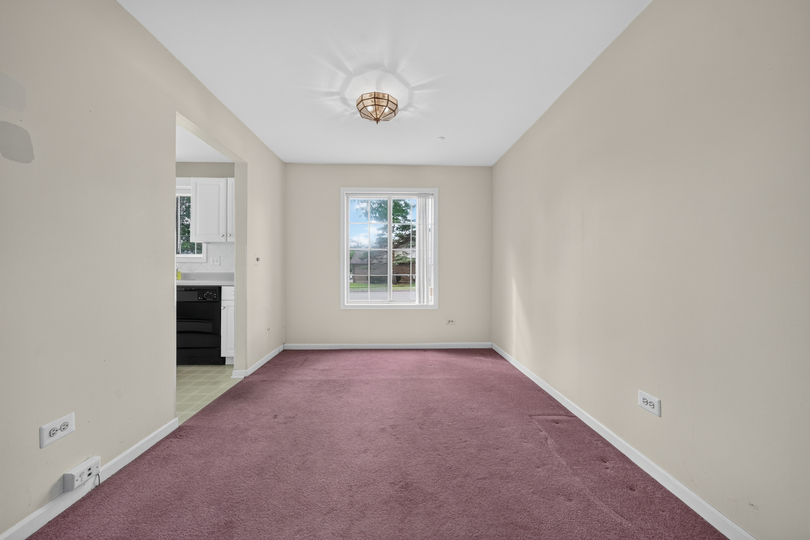 1402 W Hawkes Street 3 Property Photo 15