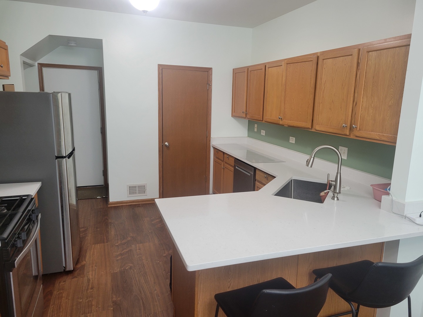 8525 Sawyer Court Property Photo 5