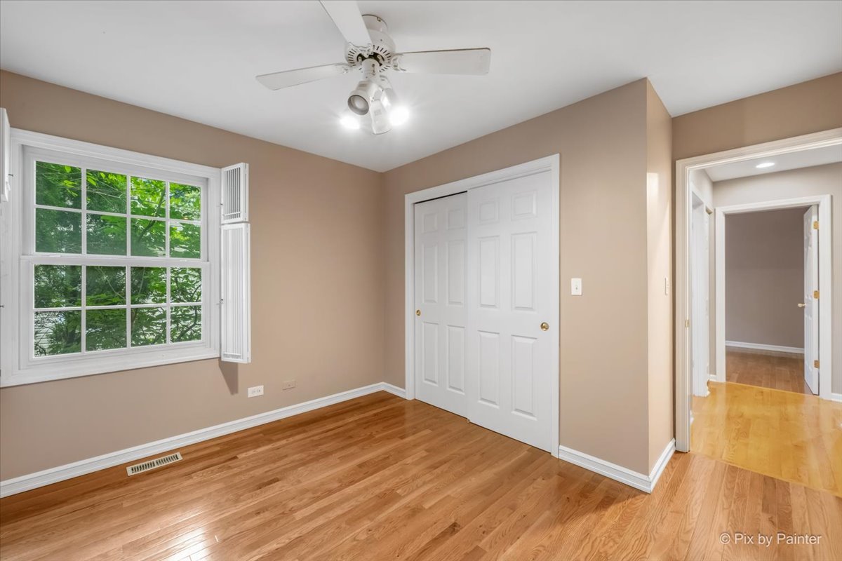 34439 N Hickory Lane Property Photo 22