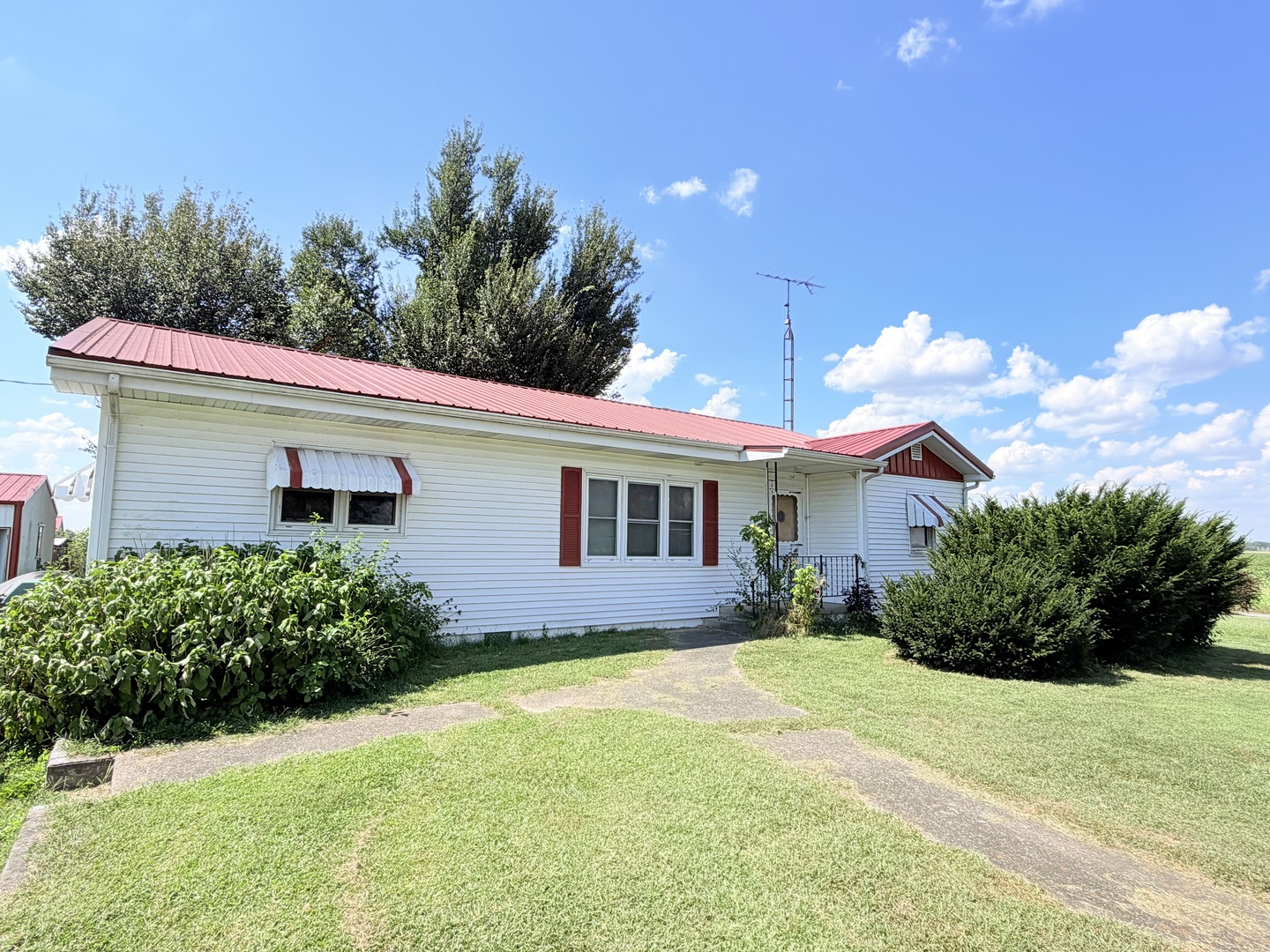 6475 Highway 1 Highway Property Photo 3