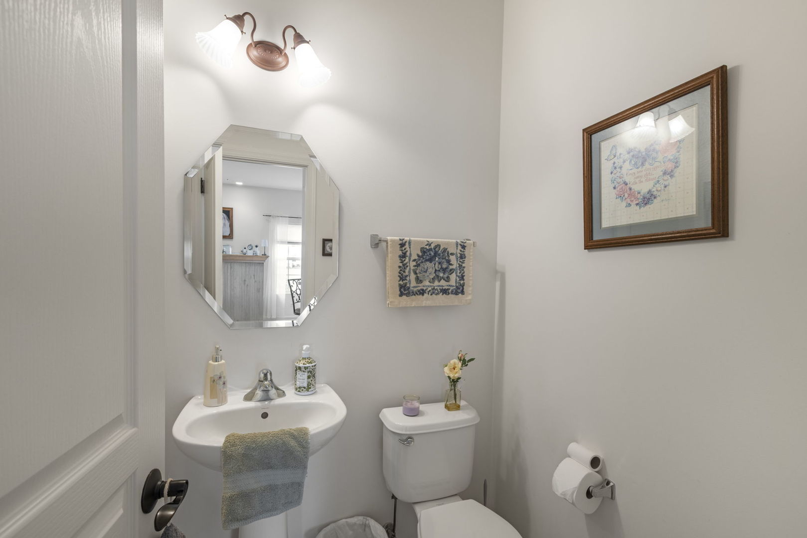 2702 Kendall Crossing Property Photo 7