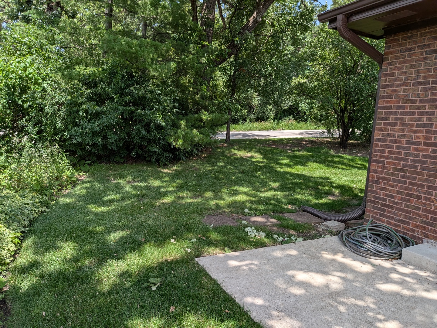 1231 Geneva Lane Property Photo 10