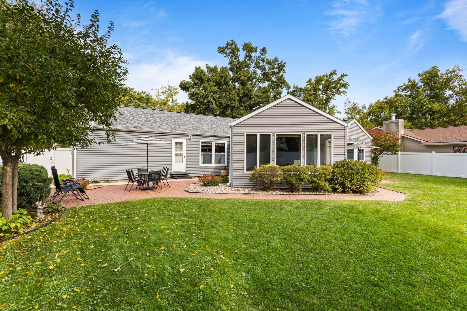 4 Magnolia Court Property Photo 4