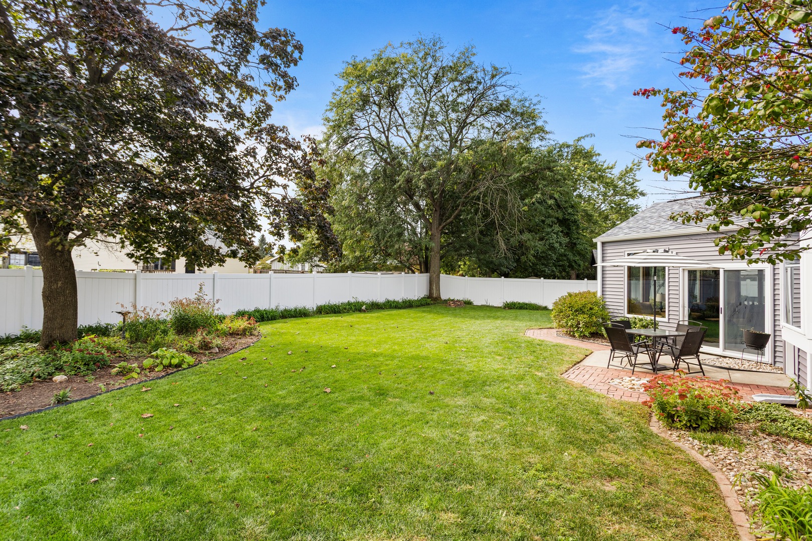 4 Magnolia Court Property Photo 7