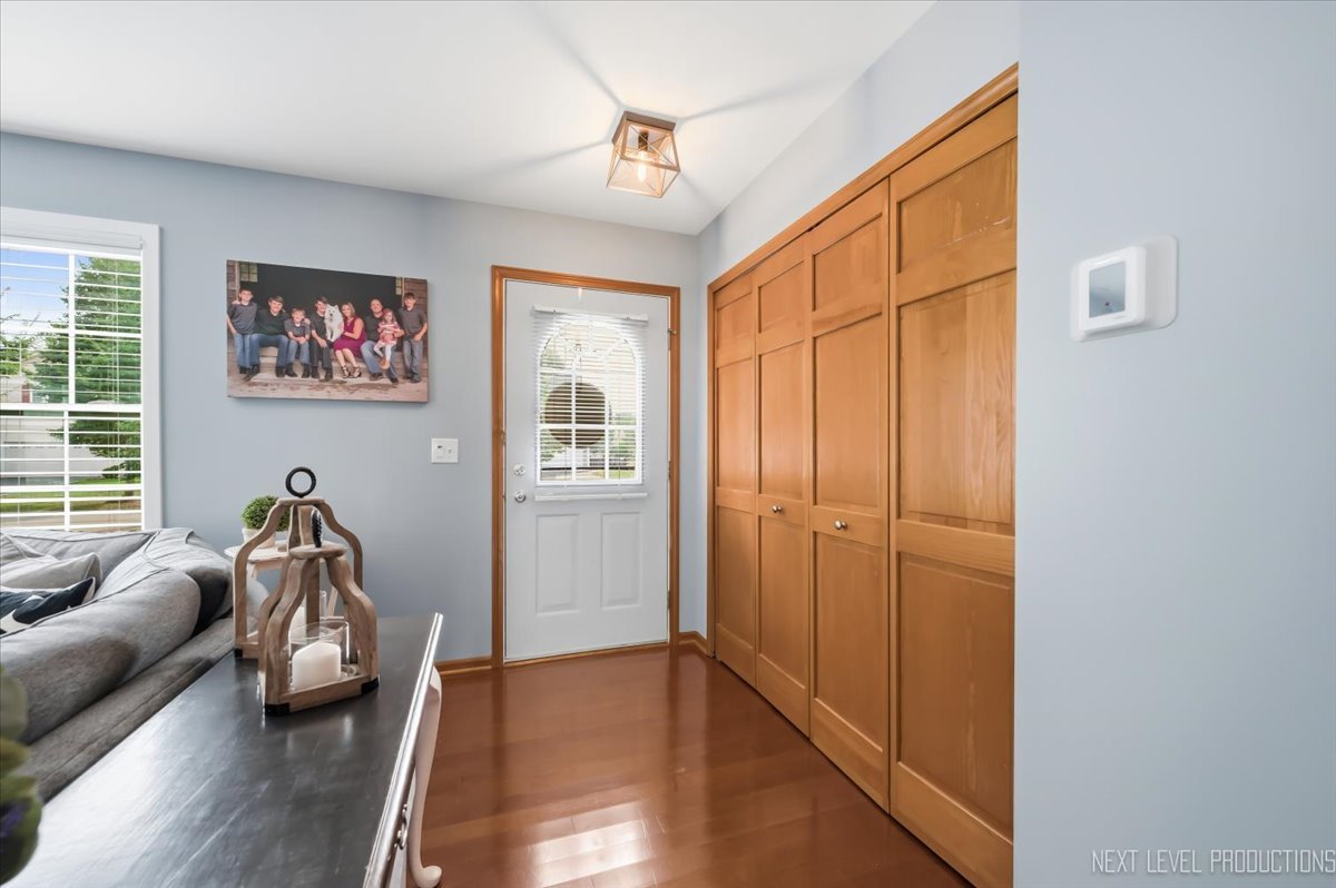 1202 Robinson Street Property Photo 3