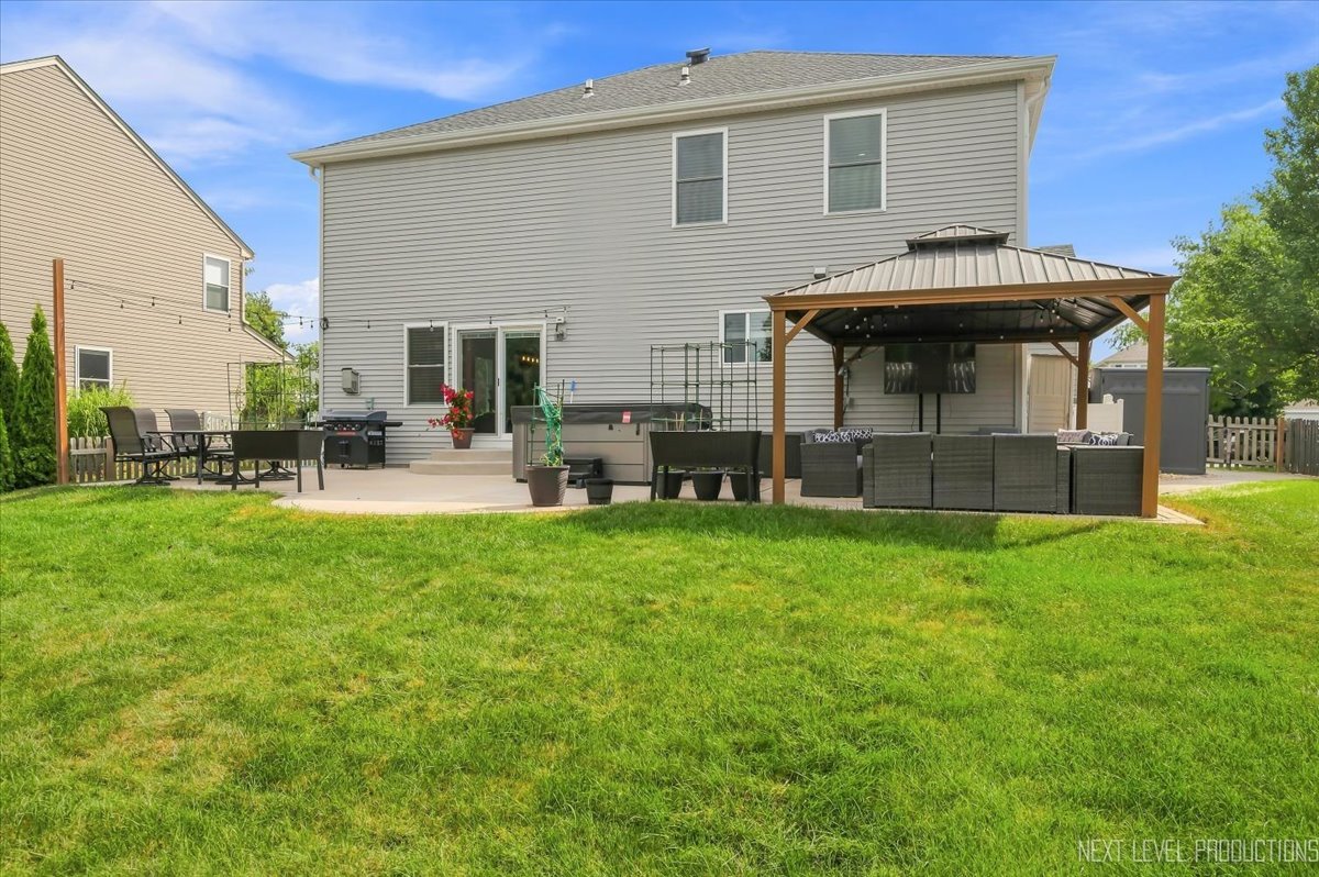 1202 Robinson Street Property Photo 31