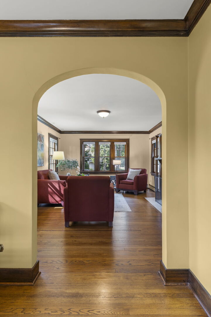 303 Hillside Avenue Property Photo 8