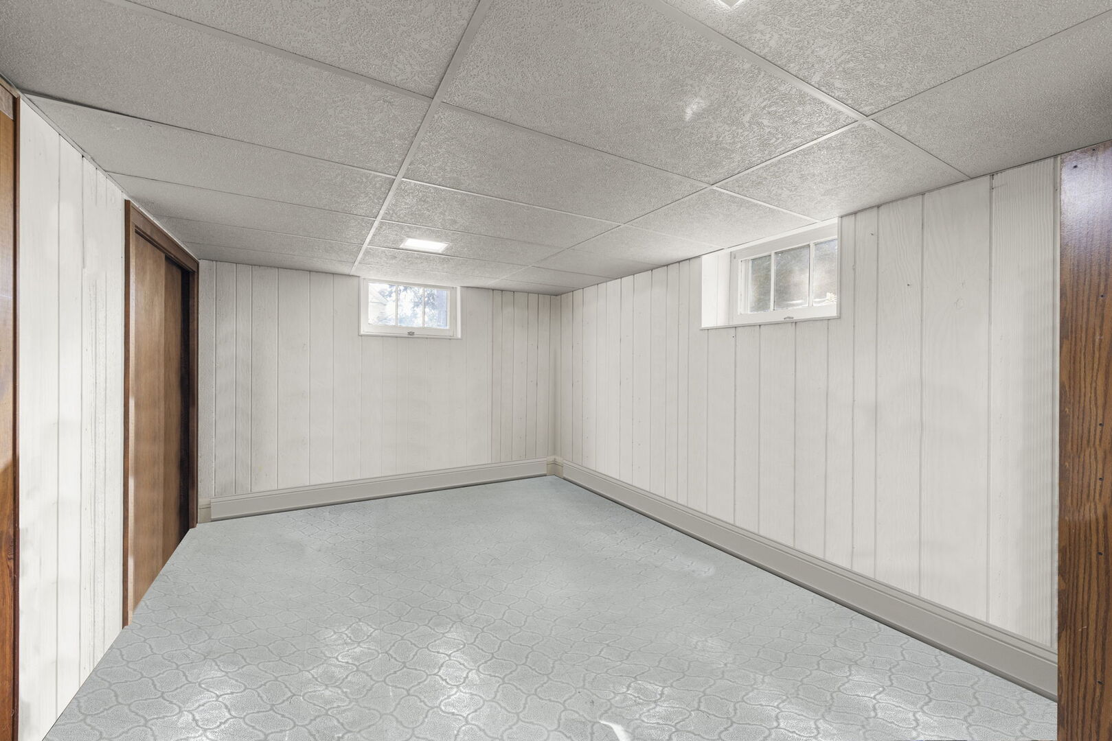 303 Hillside Avenue Property Photo 23