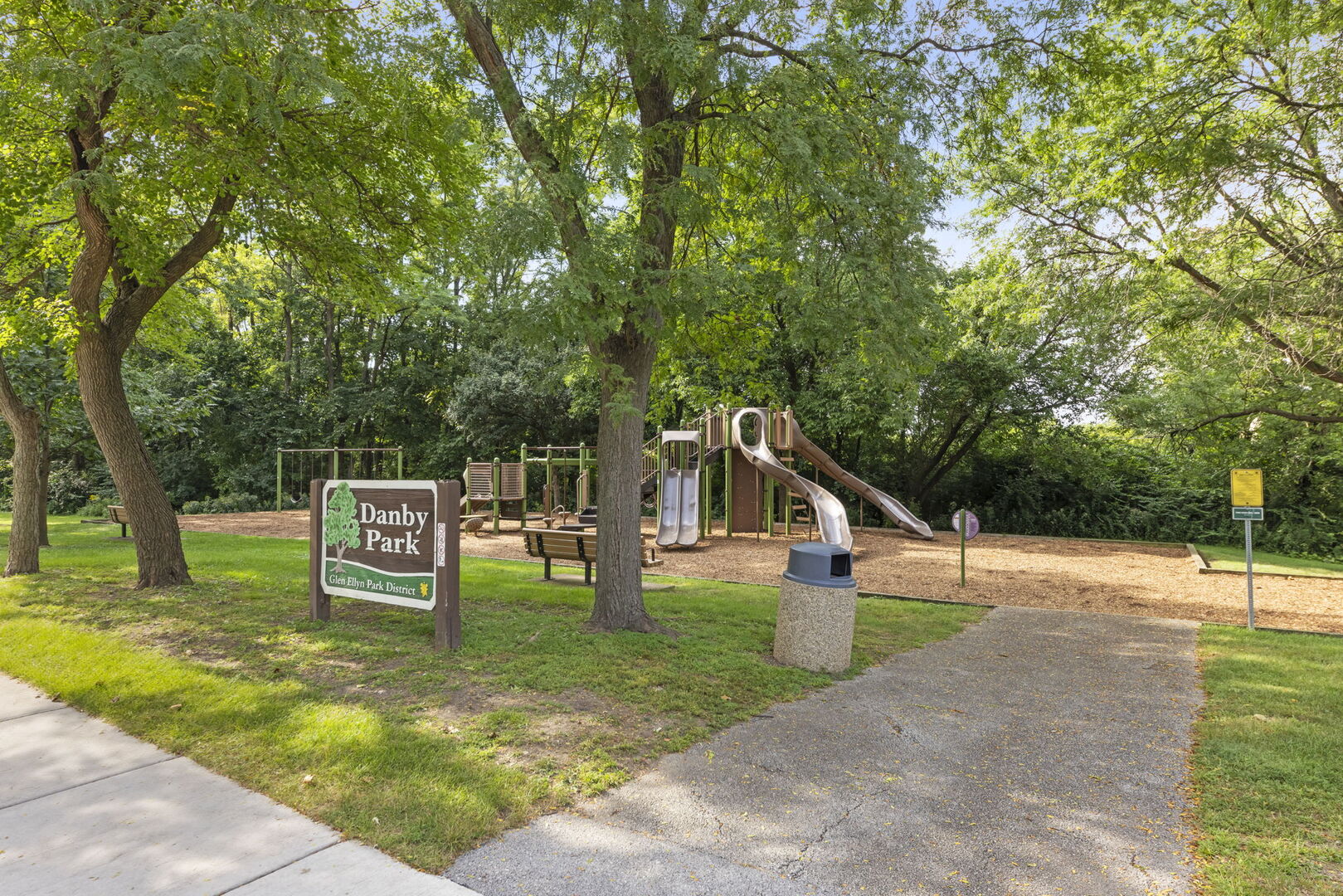 303 Hillside Avenue Property Photo 30