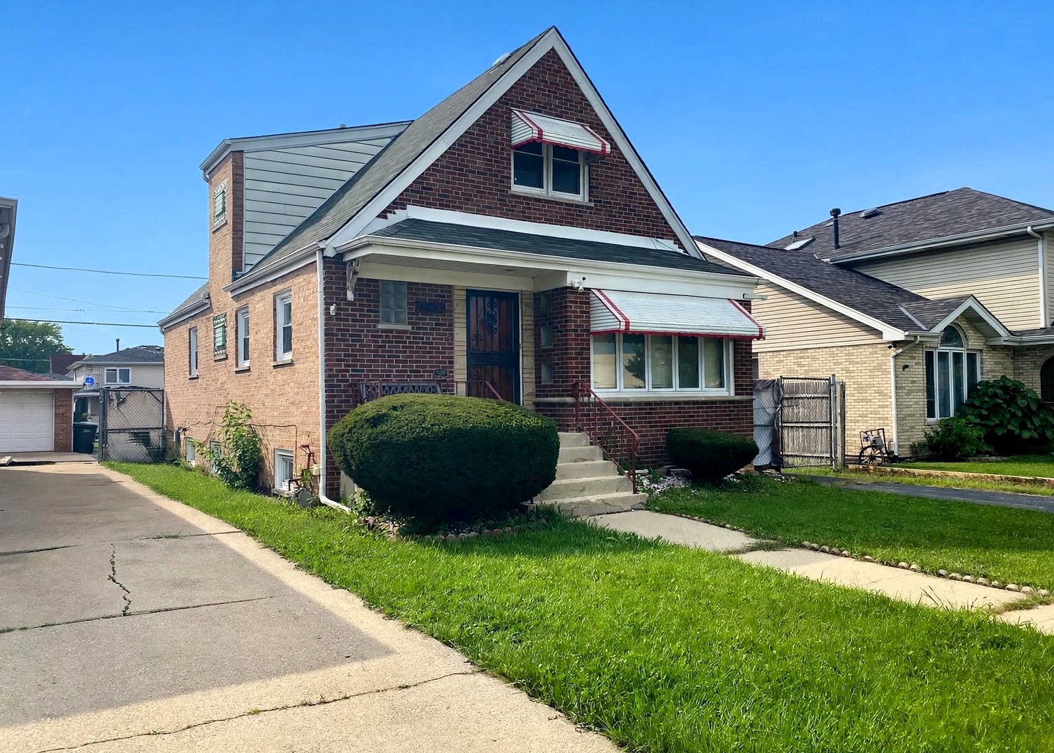 7630 Lavergne Avenue Property Photo 2