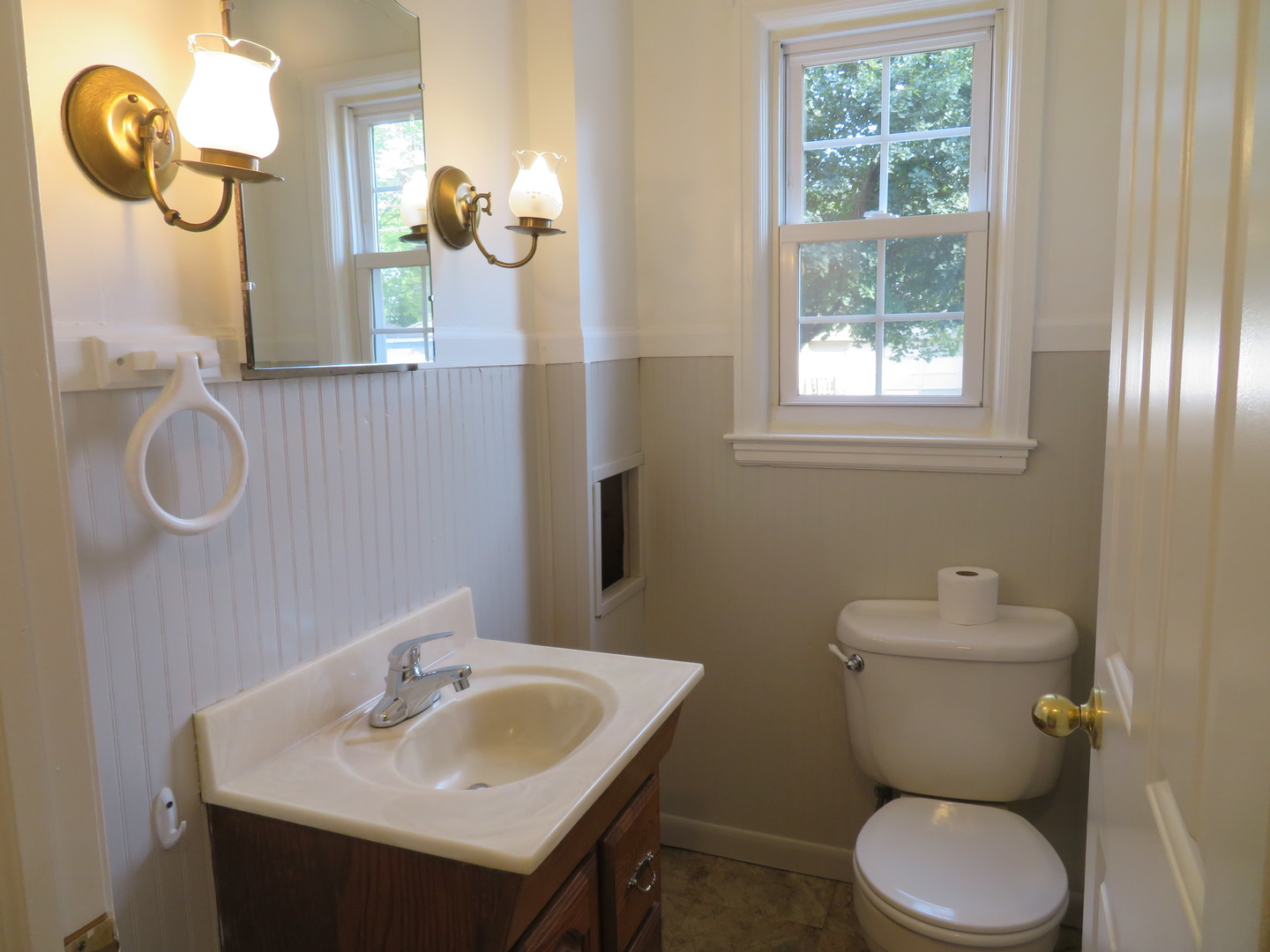 856 E Jefferson Street Property Photo 10