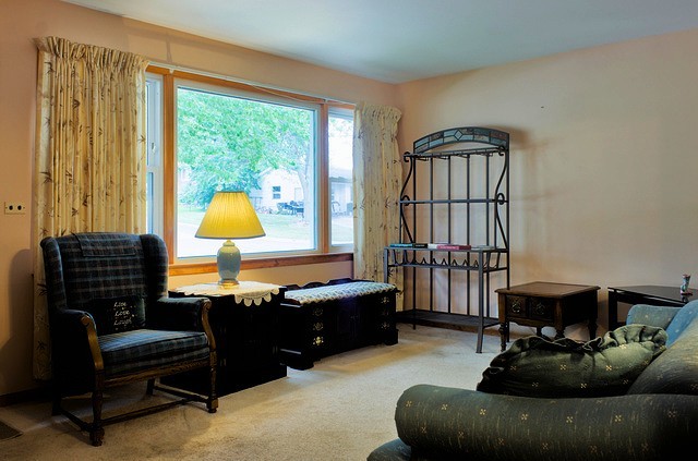 576 Elm Street Property Photo 3