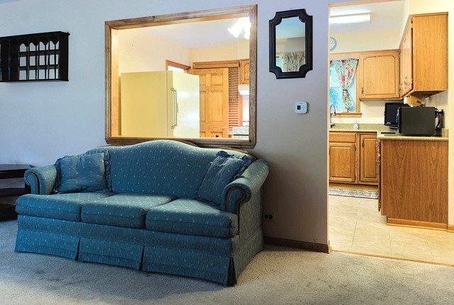 576 Elm Street Property Photo 4