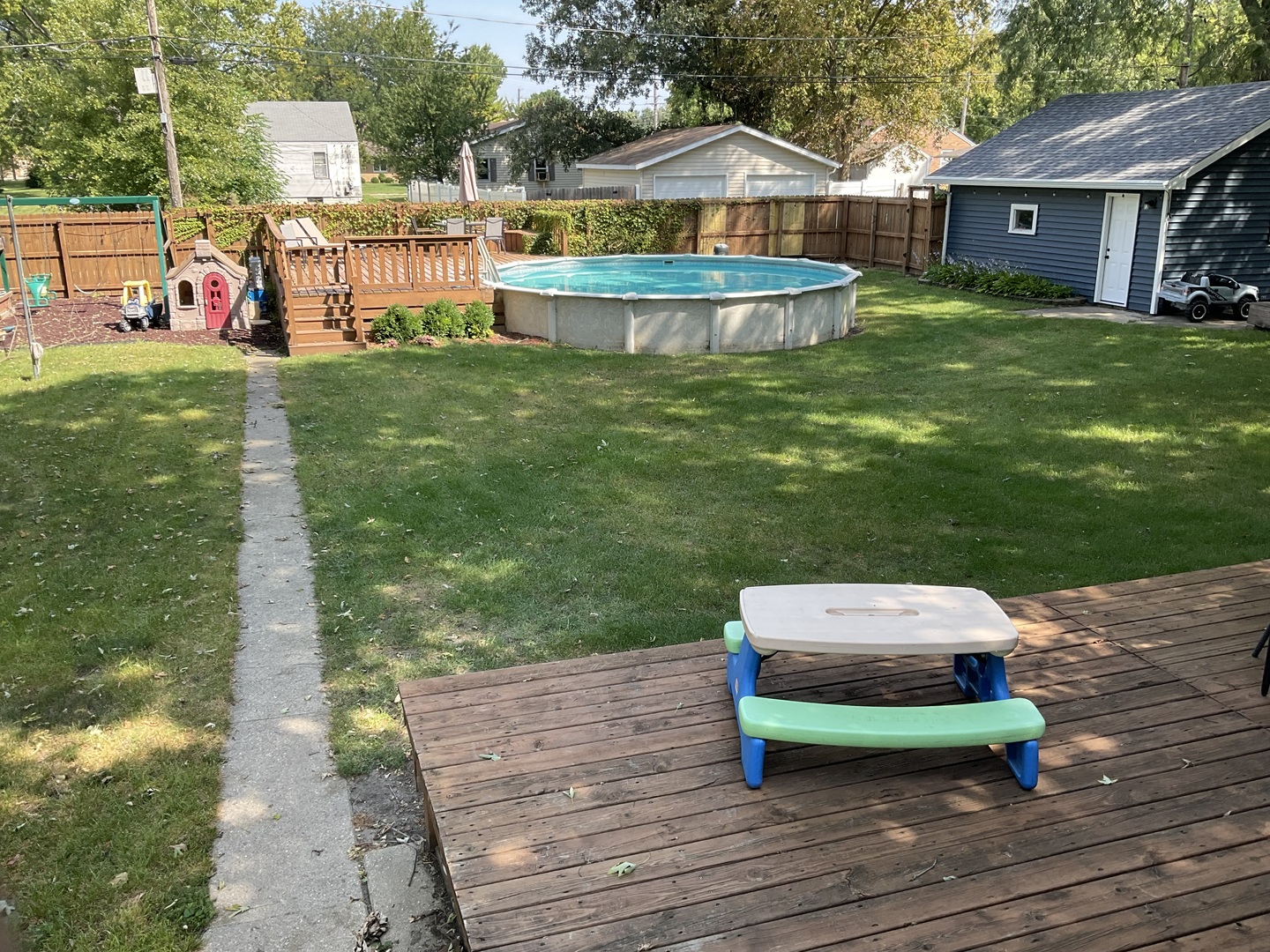 406 E Chippewa Street Property Photo 17