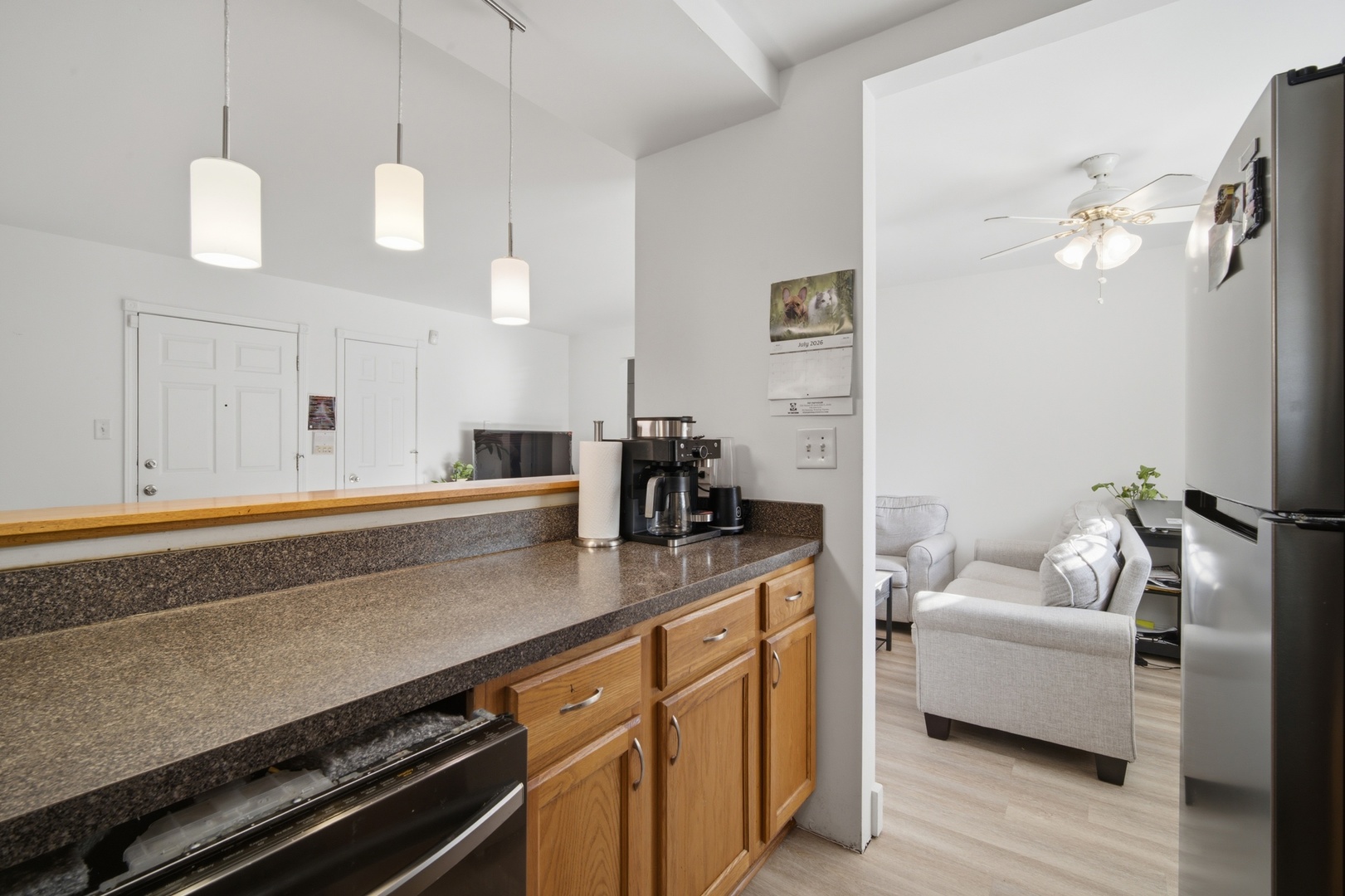 427 S Elmwood Avenue 2 Property Photo 6
