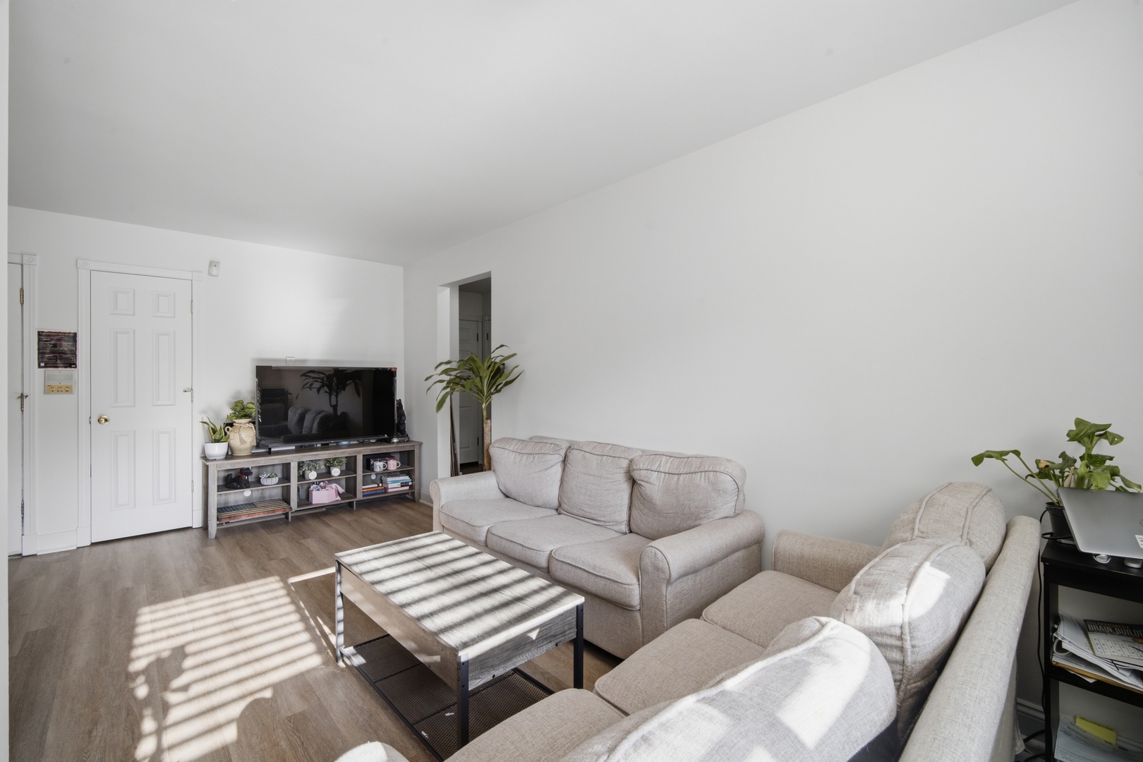427 S Elmwood Avenue 2 Property Photo 11