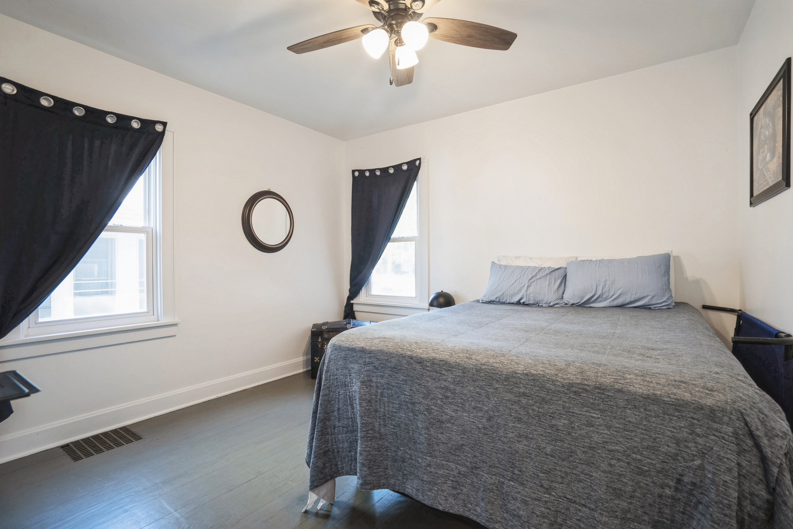 2216 N Sturdevant Street Property Photo 12