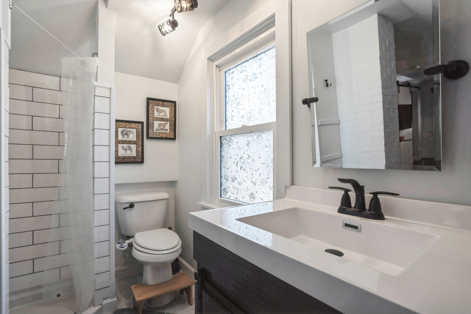 2216 N Sturdevant Street Property Photo 18