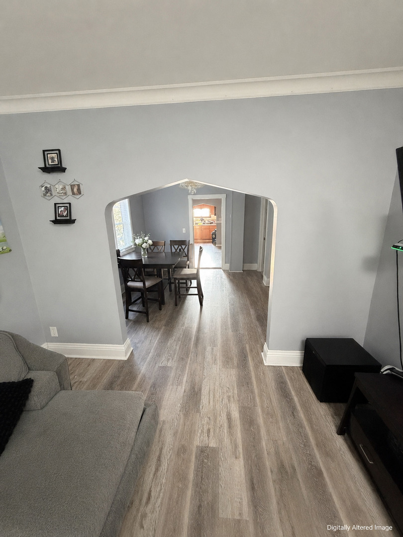 8322 S Burnham Avenue Property Photo 3