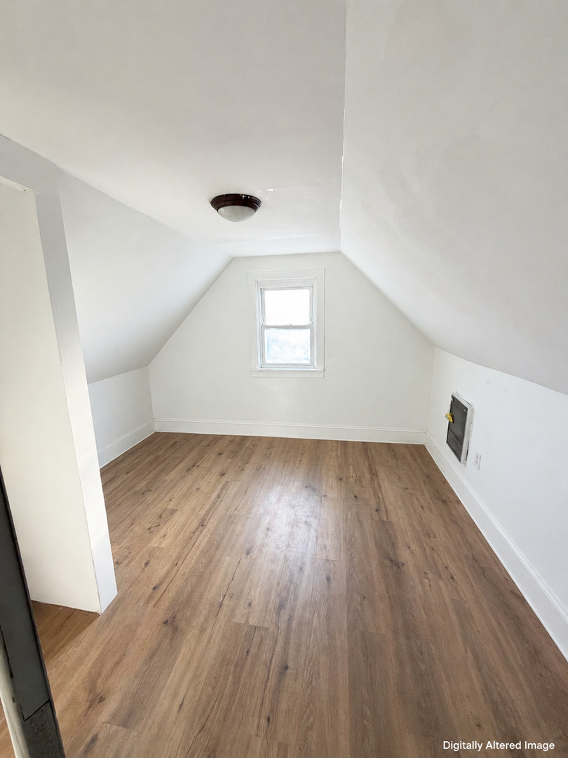8322 S Burnham Avenue Property Photo 10