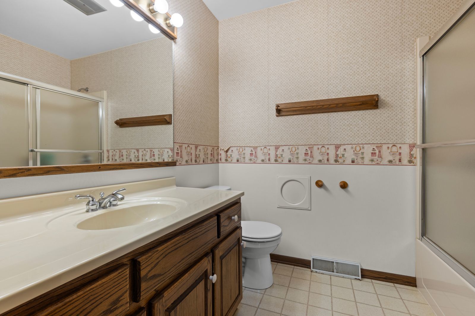 601 Windfield Lane Property Photo 9