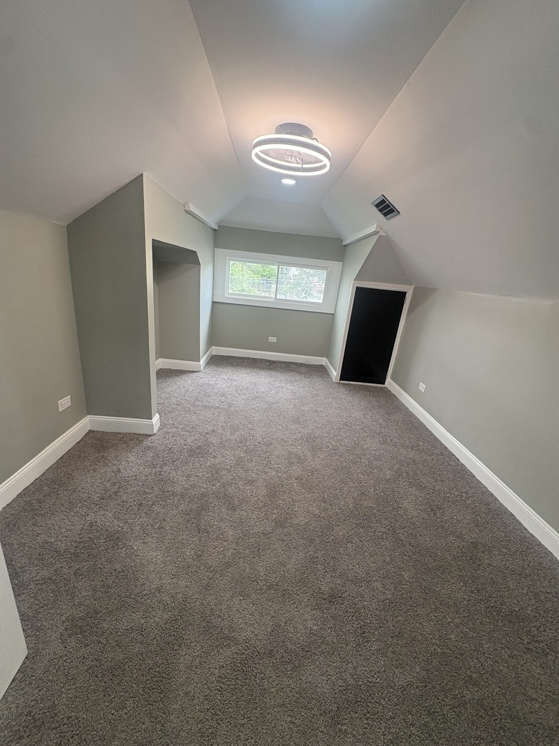 7832 S Vernon Avenue Property Photo 7