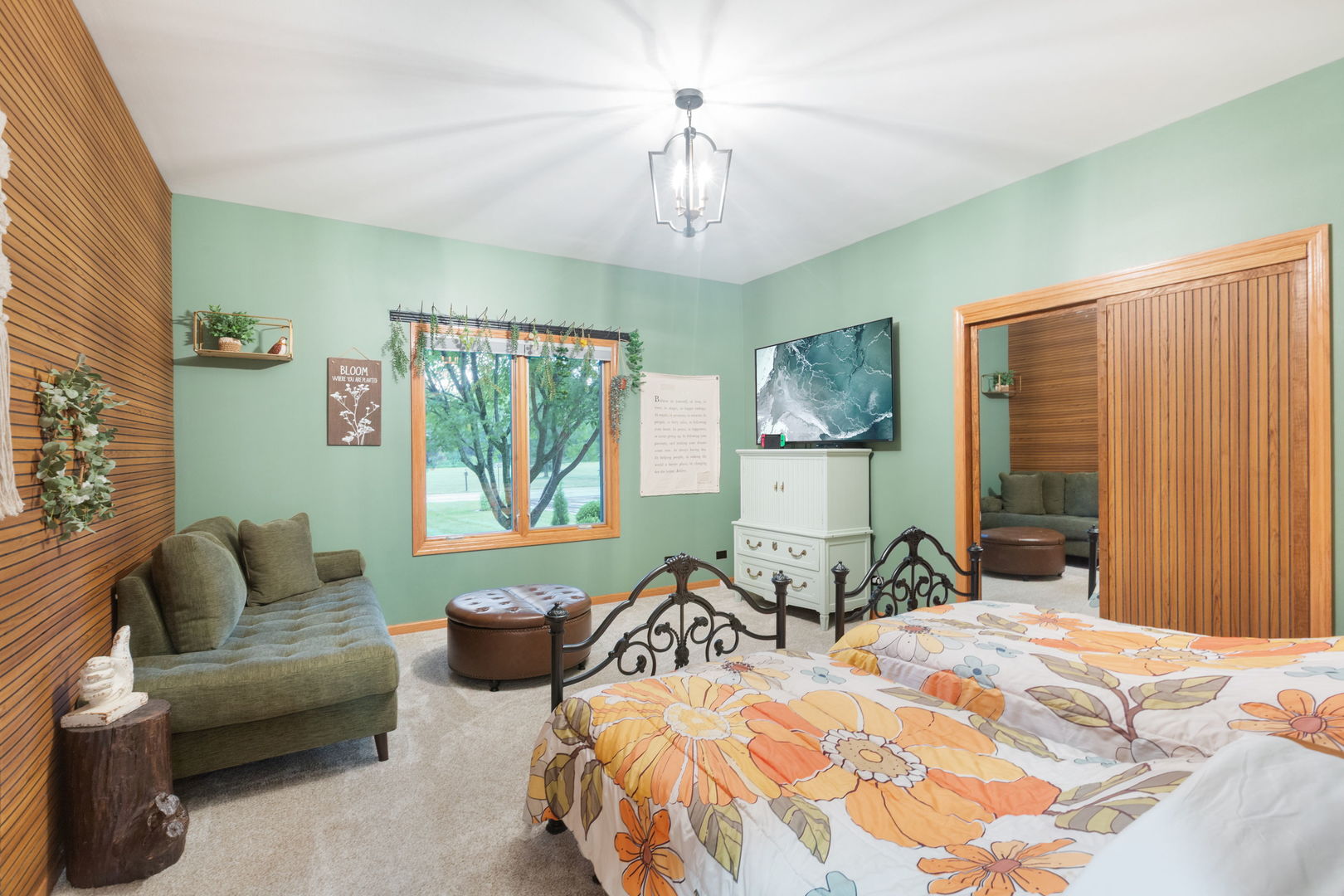 8404 Squirrel Drive Property Photo 18