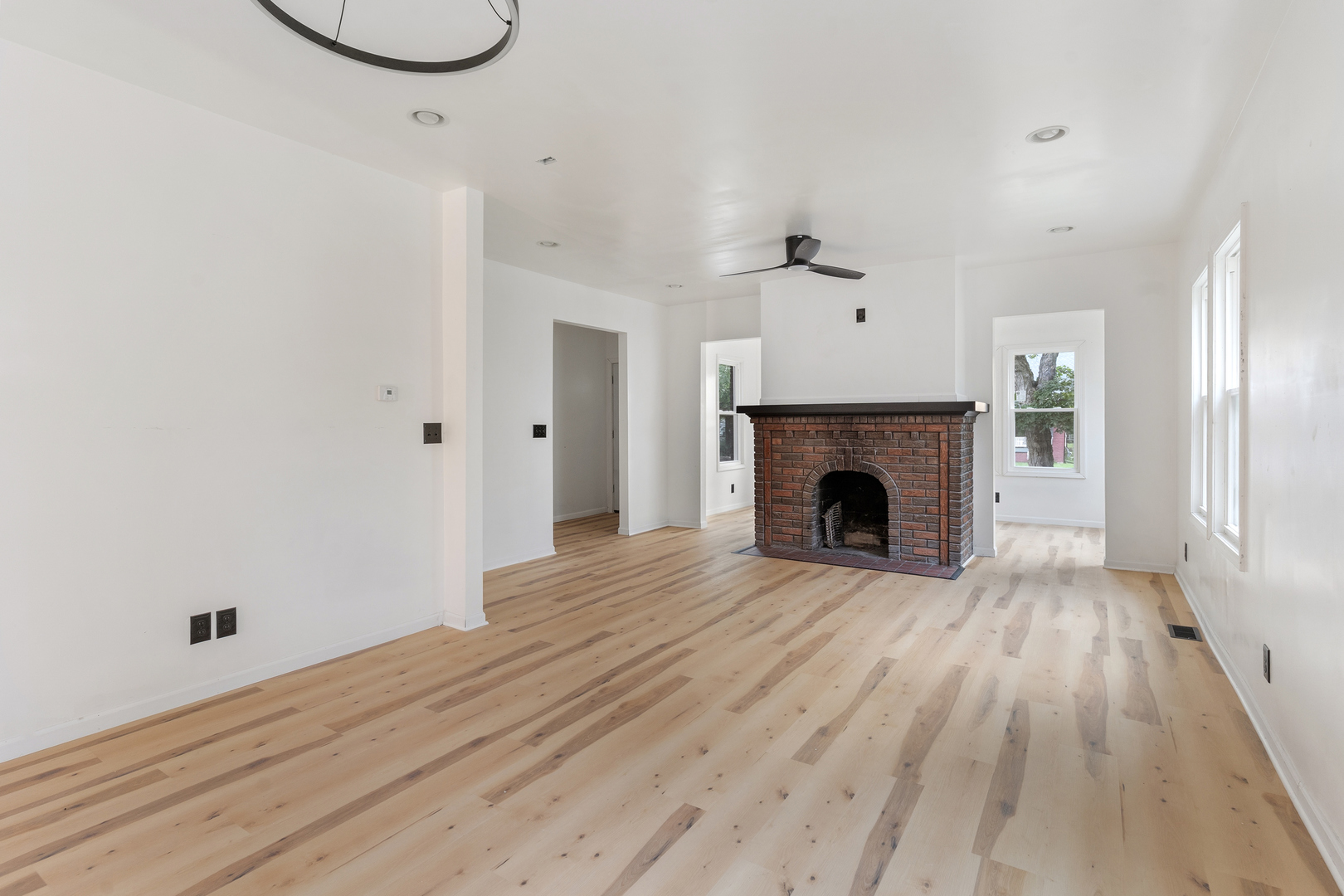 2230 10th Street Property Photo 6