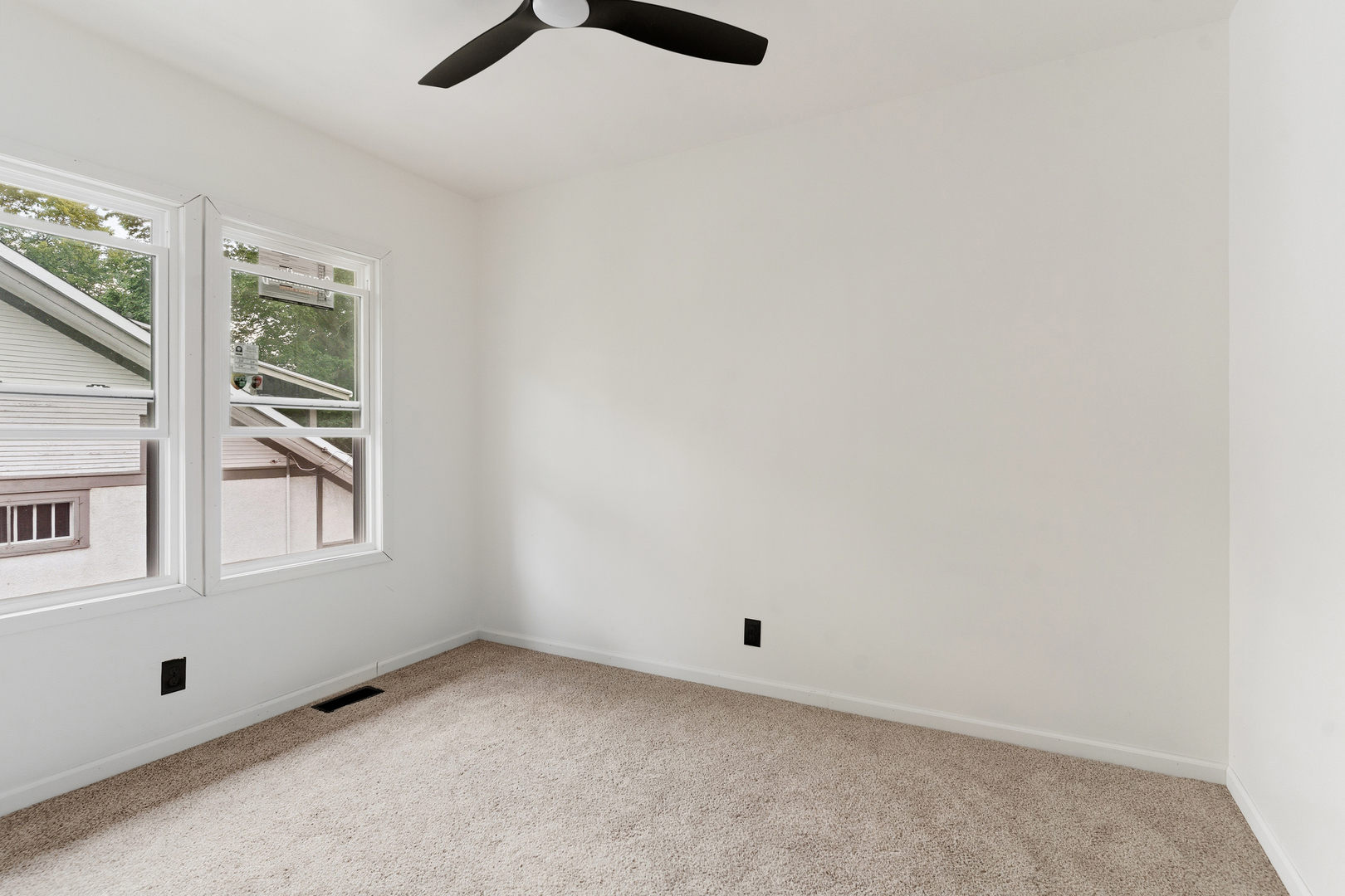 2230 10th Street Property Photo 28