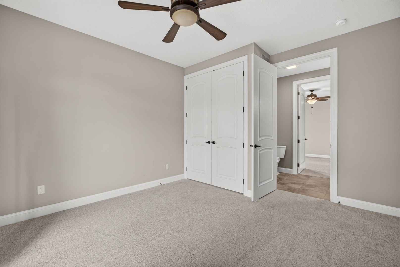 5090 Brittany Court Property Photo 13