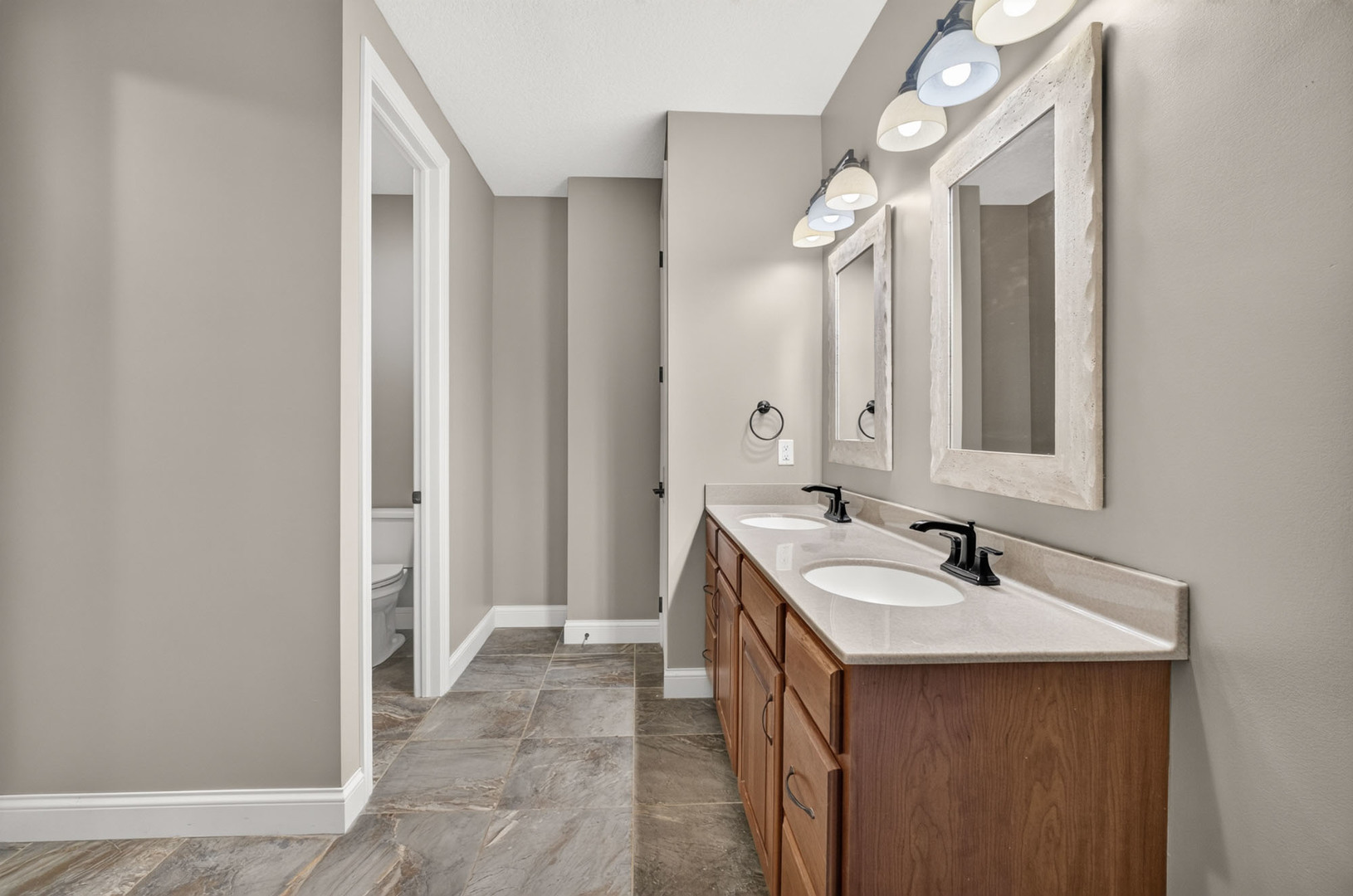 5090 Brittany Court Property Photo 34