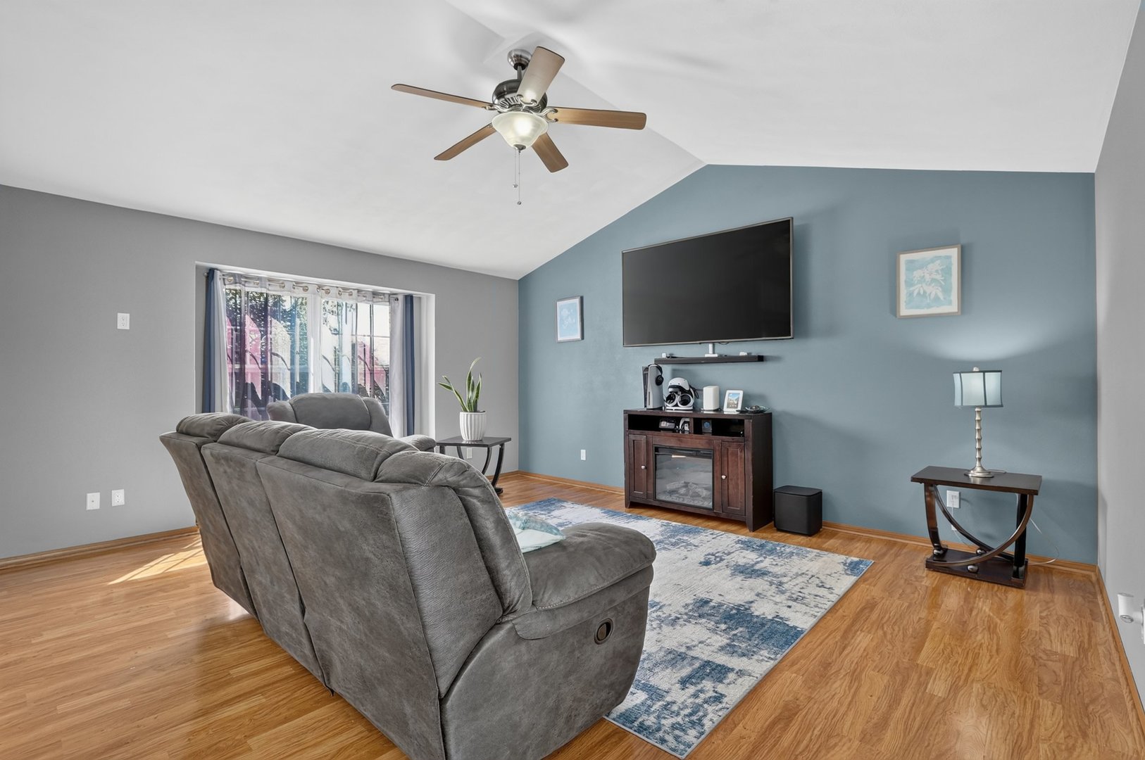 3958 Biltmore Chase Property Photo 6