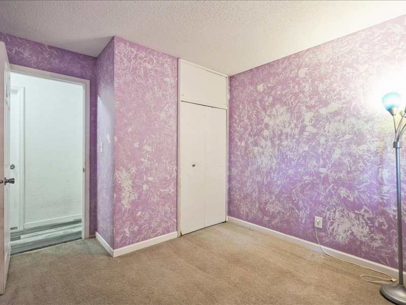409 15th Place Property Photo 10