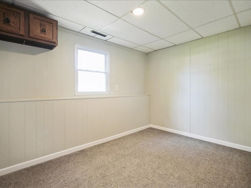 409 15th Place Property Photo 18