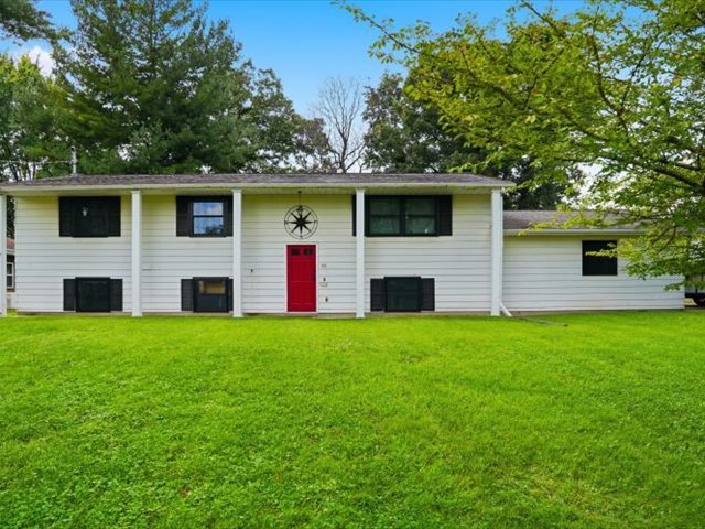 1021 Myrtle Avenue Property Photo 1