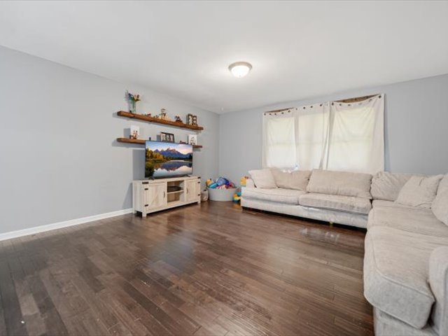 1021 Myrtle Avenue Property Photo 10