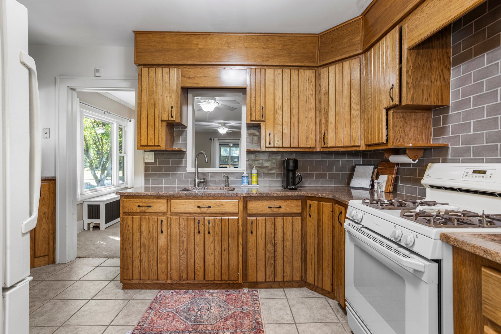 922 W Daniel Street Property Photo 13