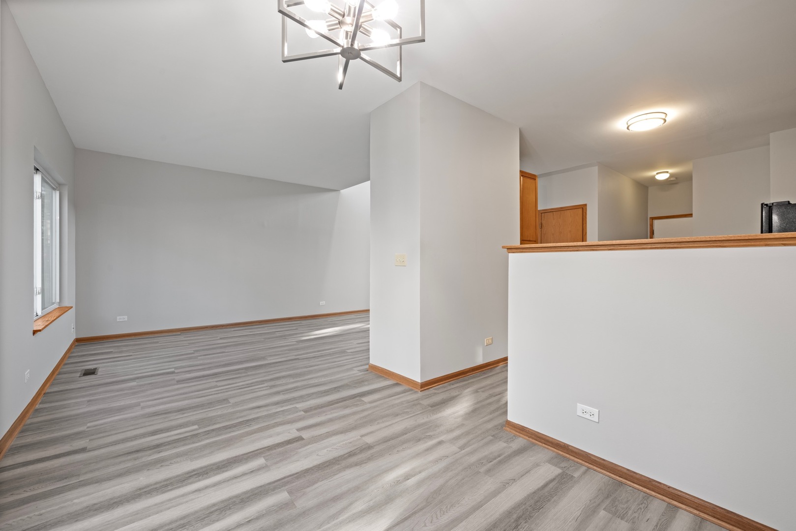2247 Stoughton Drive Property Photo 12