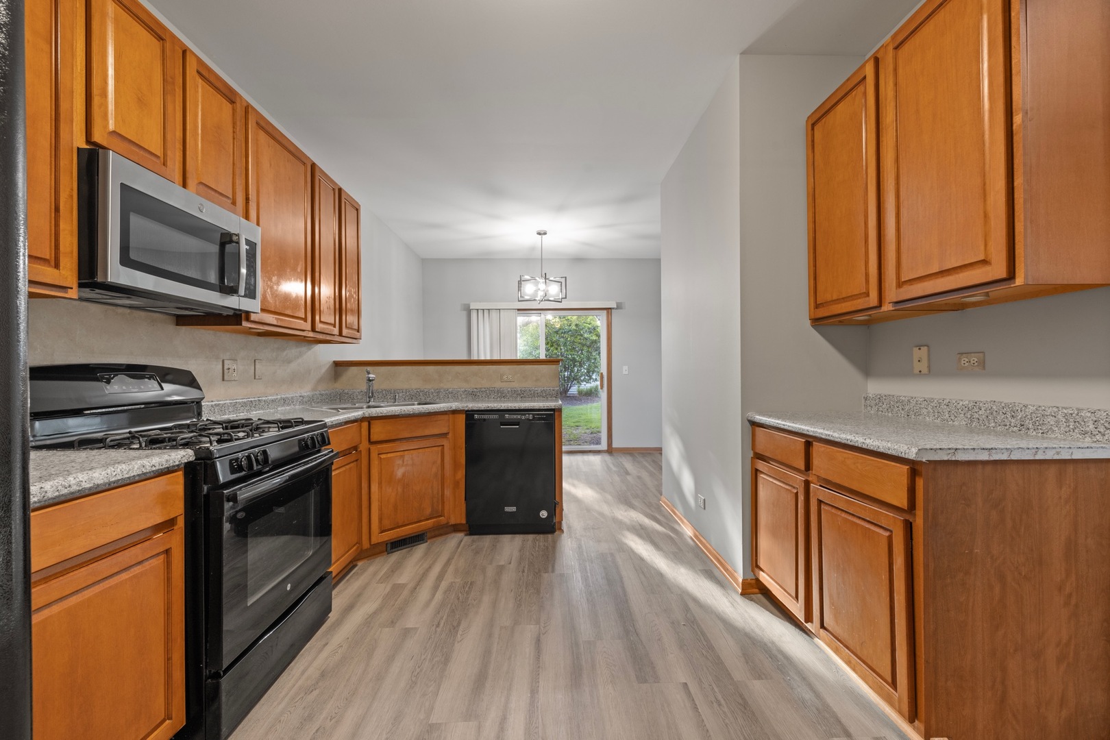 2247 Stoughton Drive Property Photo 13
