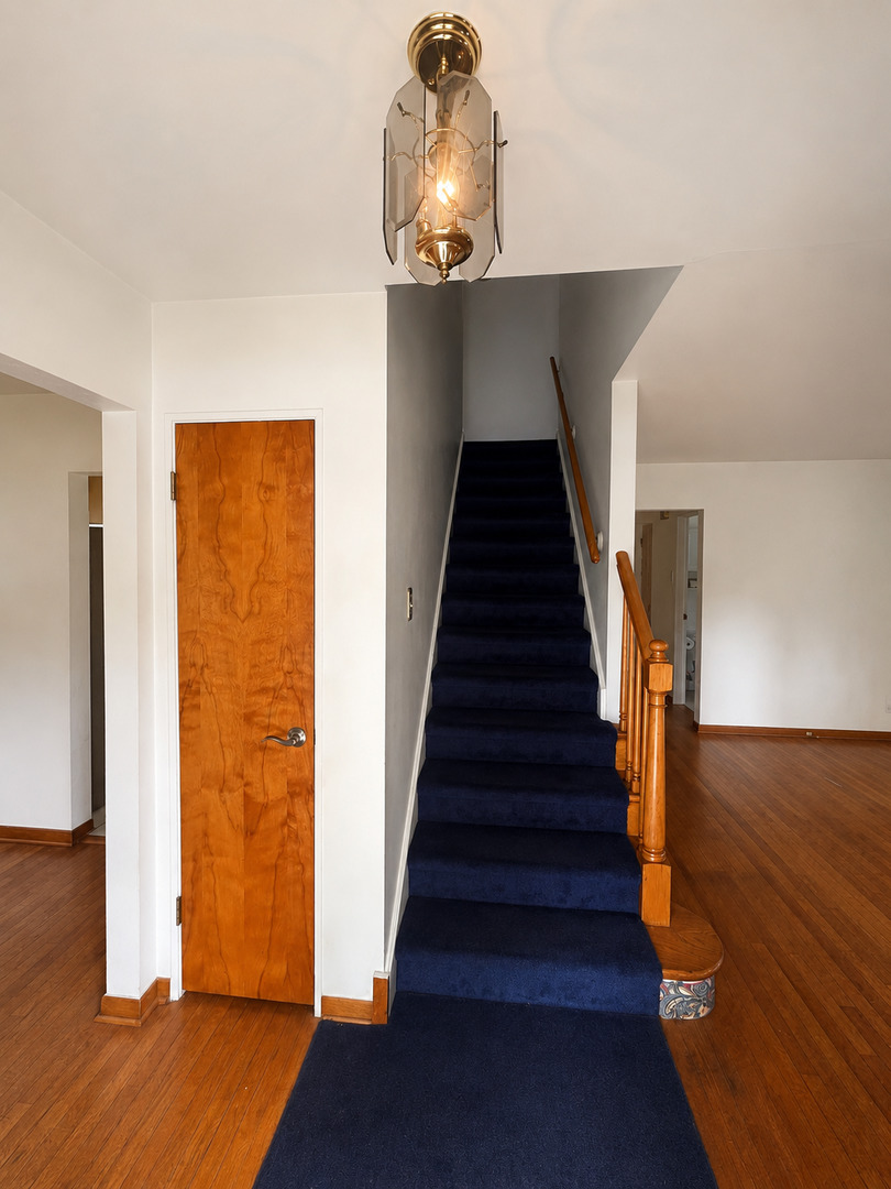 10834 S Keeler Avenue Property Photo 3