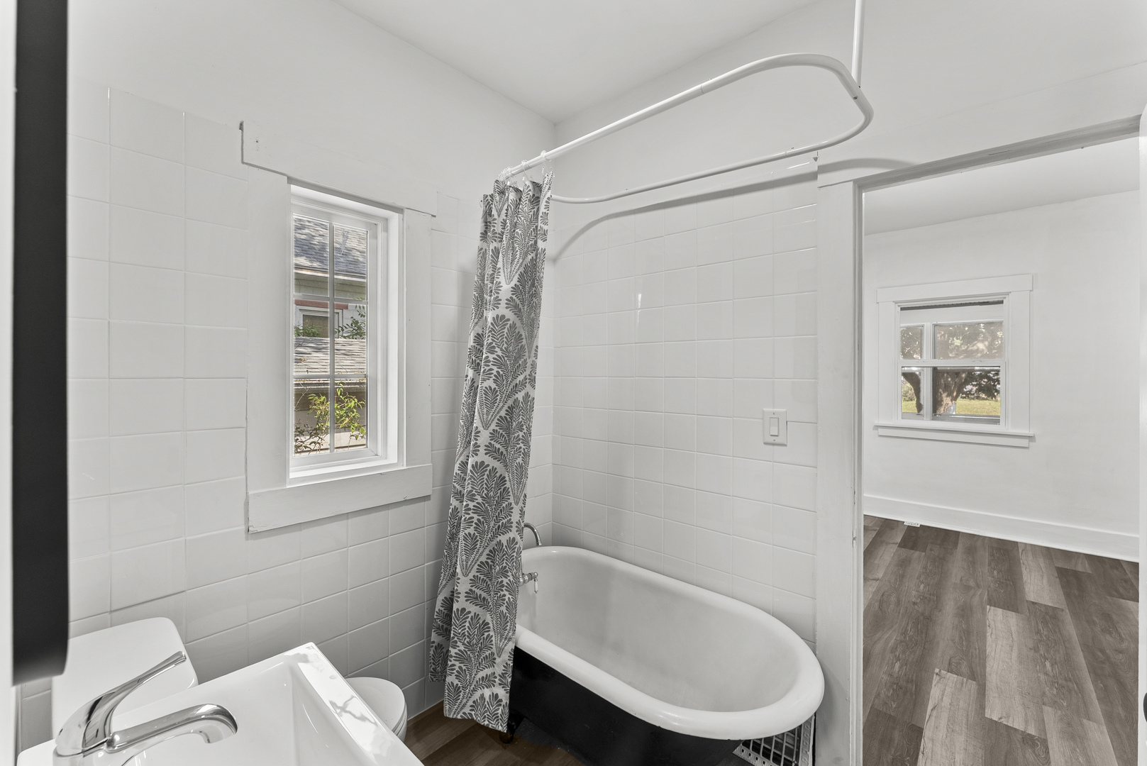 417 48th Street Property Photo 10