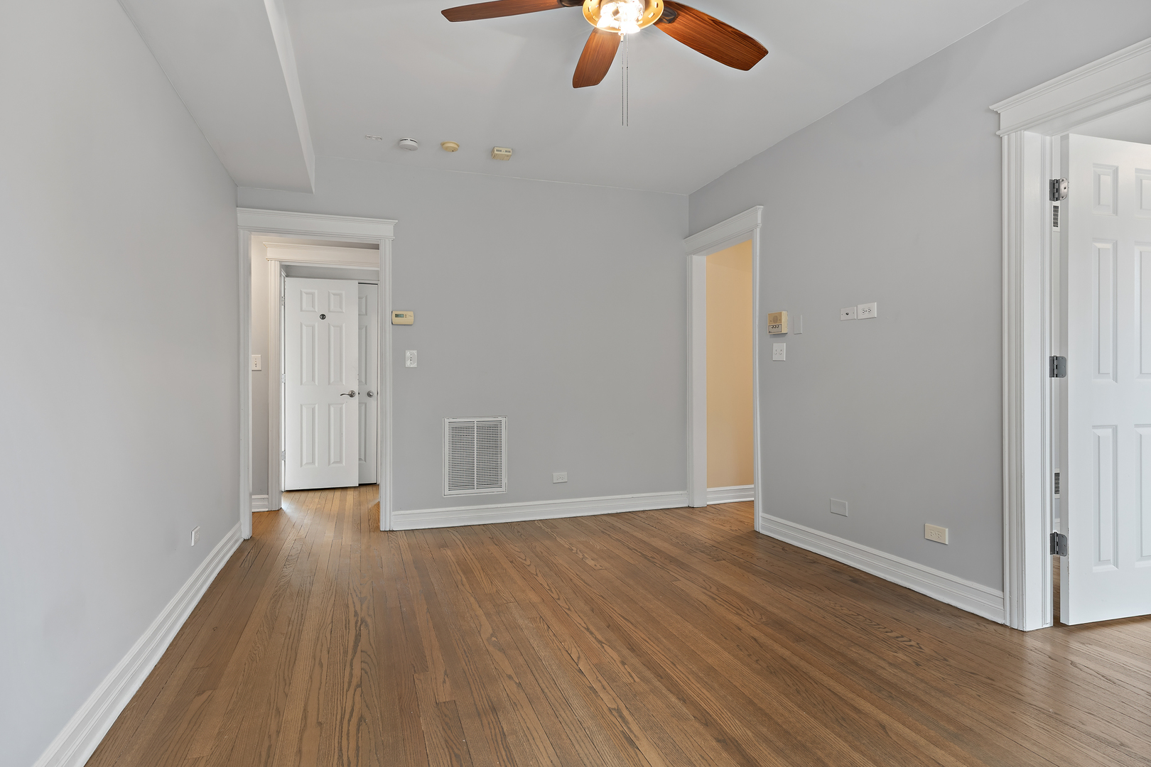 2211 W Winona Street 1 Property Photo 5