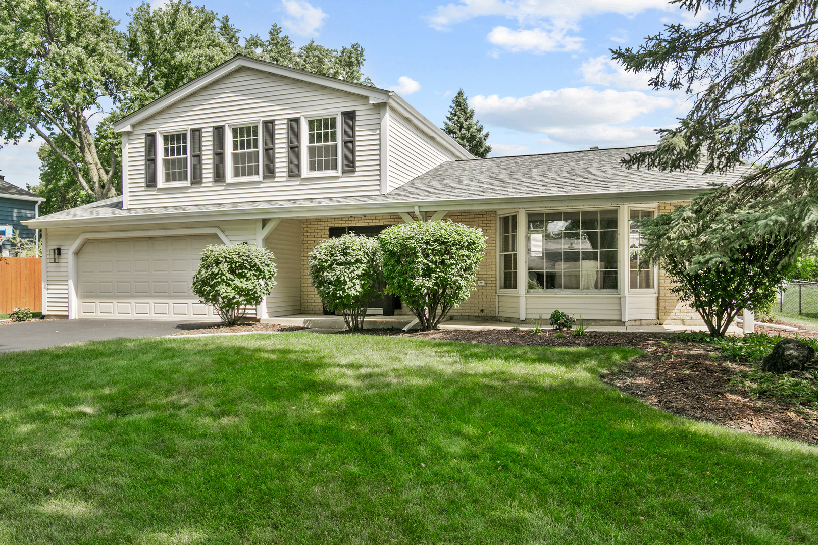 1554 Chickasaw Drive Property Photo 2