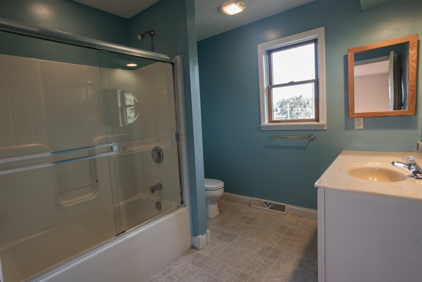 101 W Chippewa Street Property Photo 16