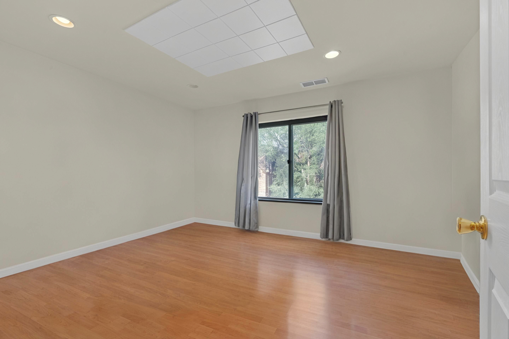 617 Limerick Lane 2b Property Photo 6