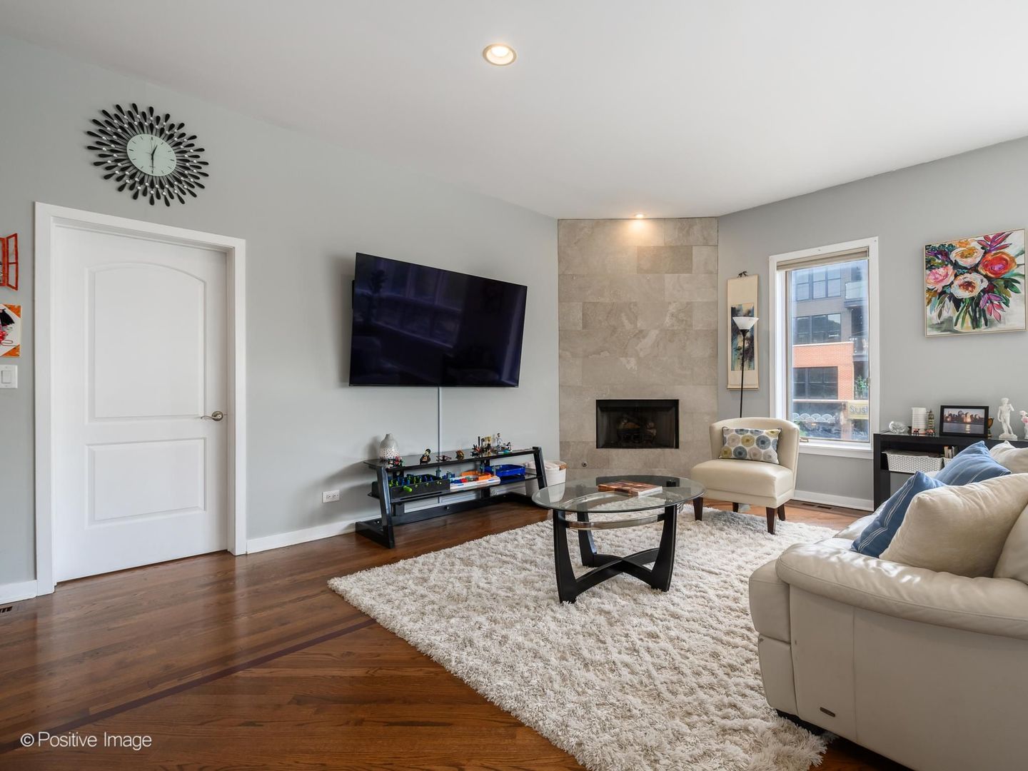 1901 W Division Street 2n Property Photo 8