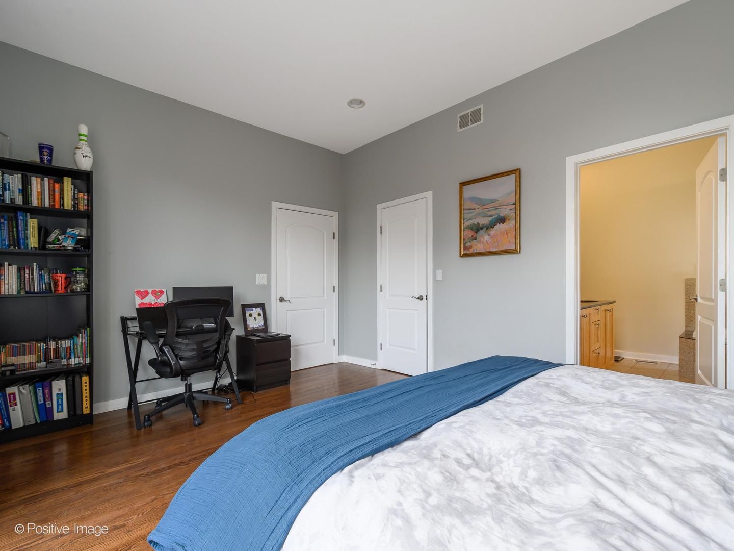 1901 W Division Street 2n Property Photo 14