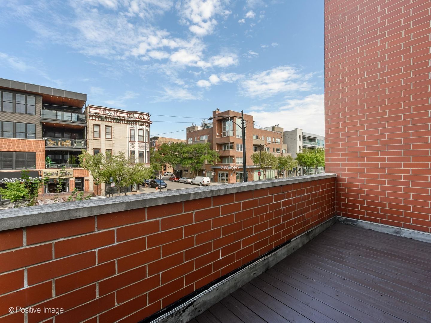 1901 W Division Street 2n Property Photo 20