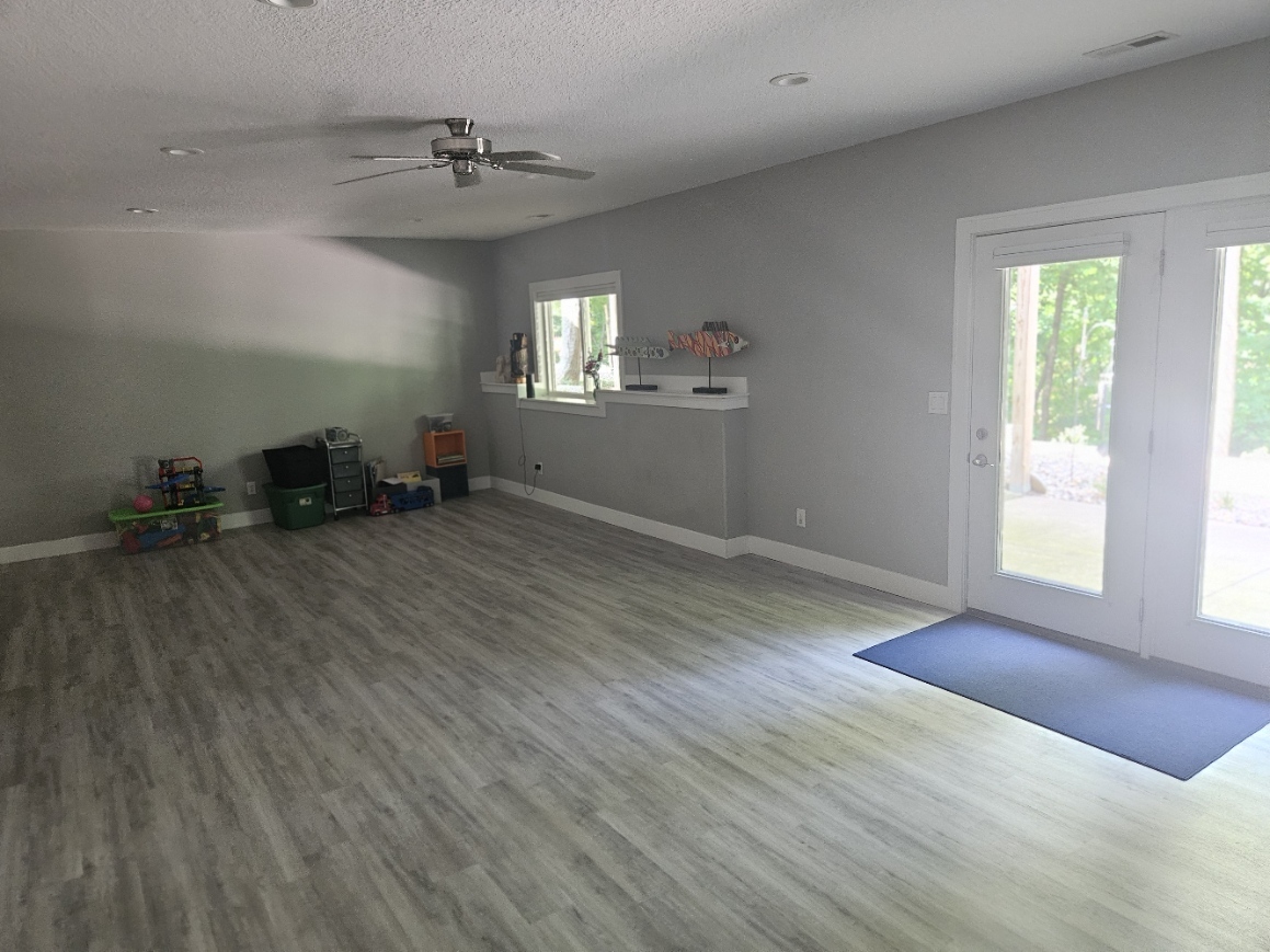 4203 33rd Avenue Property Photo 13